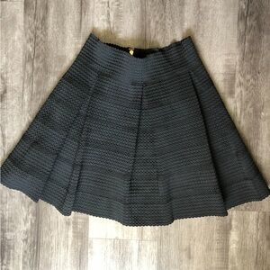 Elegant Black Textured Women's Skirt